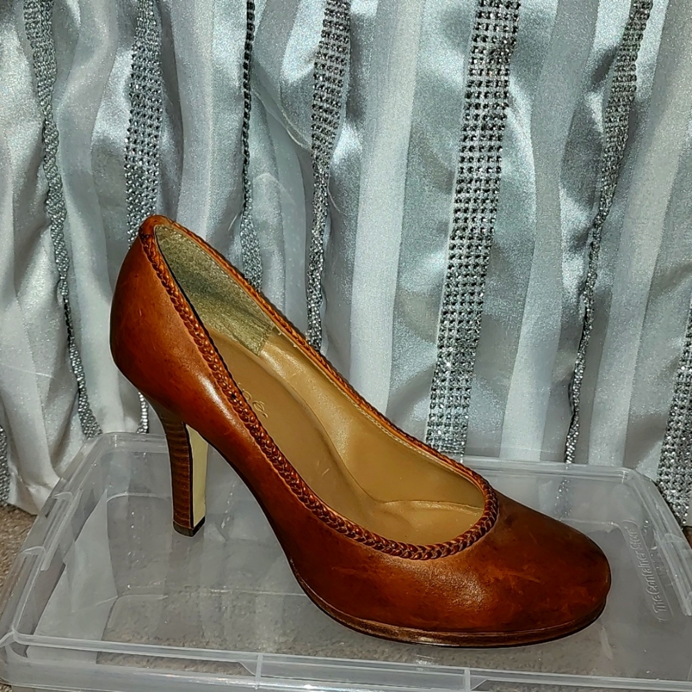 Brown Maripe Shoes - never worn